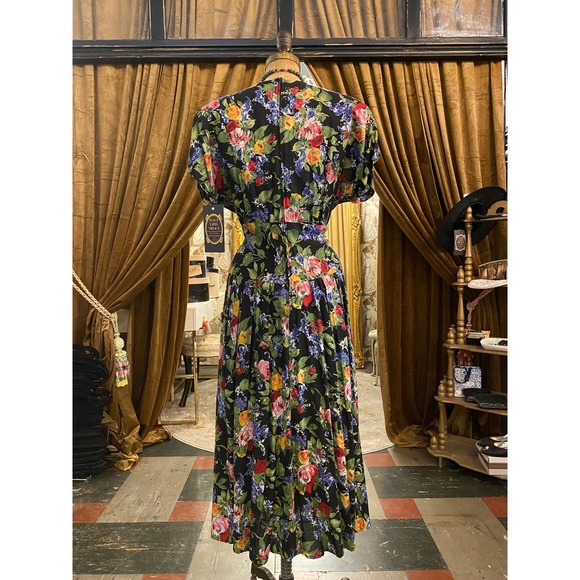 1980s midi dress, black floral rayon, 80s does 40s, 1940s style, medium, scarlet - Picture 10 of 10